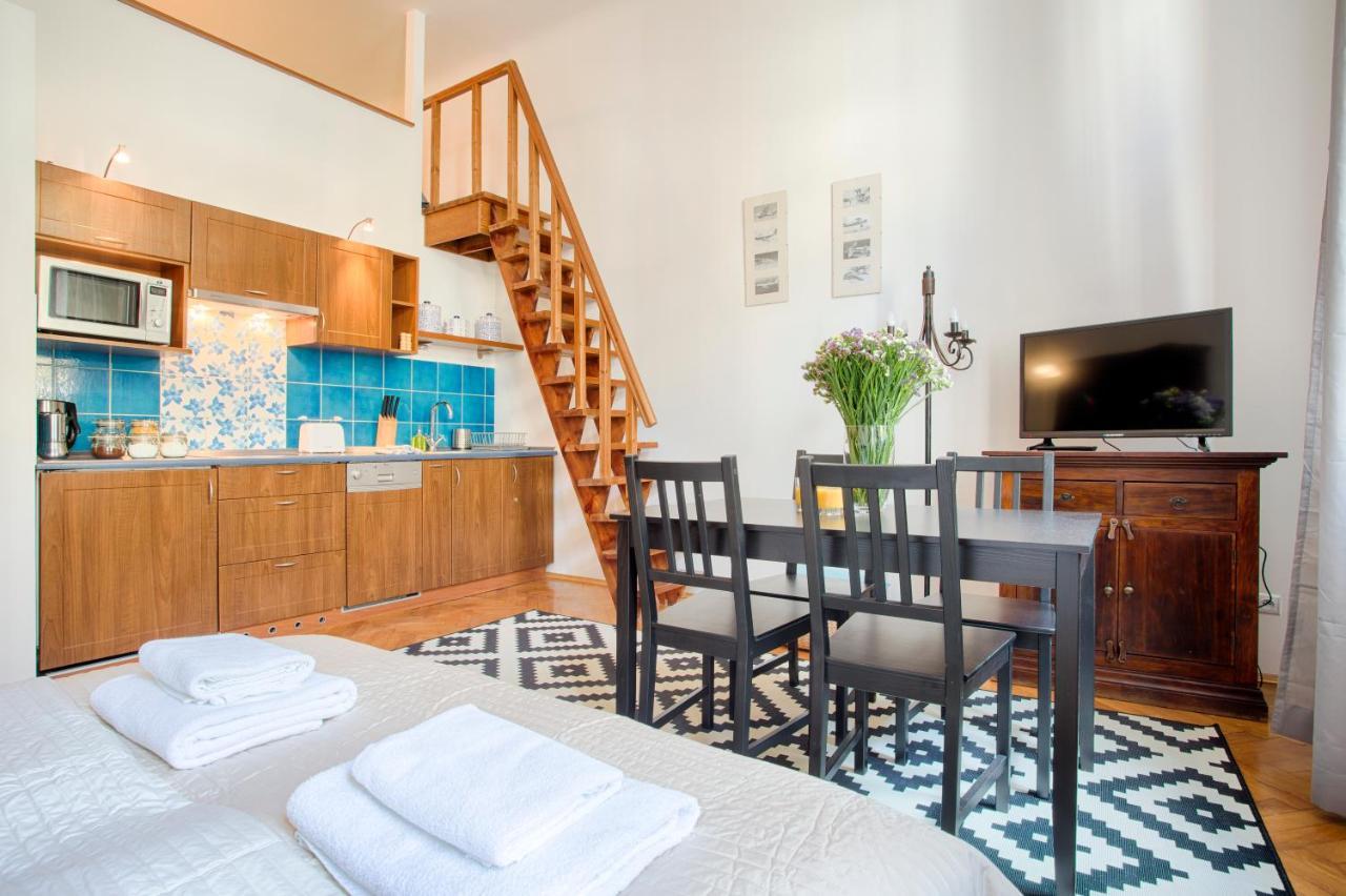 Apartment Tyzenhauz Economy Krakau